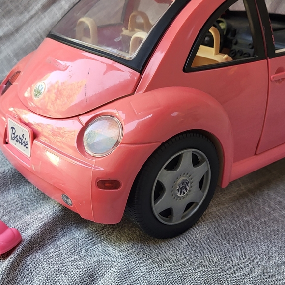 2000 Mattel Barbie Volkswagen Beetle Bug Hot Pink Car w/ car keys Vintage - Picture 6 of 8
